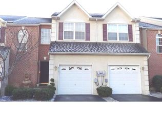 817 Carrington Dr, Red Hill, PA 18076