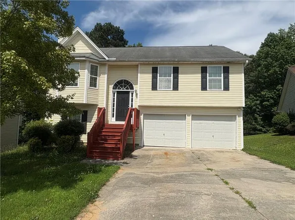 122 Remington Place Dr, Dallas, GA 30157