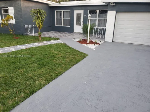 296 NW 110th St, Miami, FL 33168