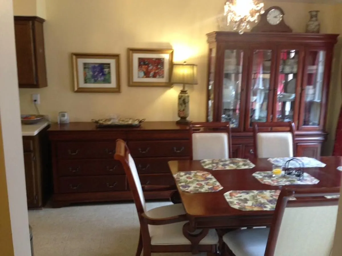 3 bed, 3.5 bath, 2375 sqft, $3,200 — Photo 3