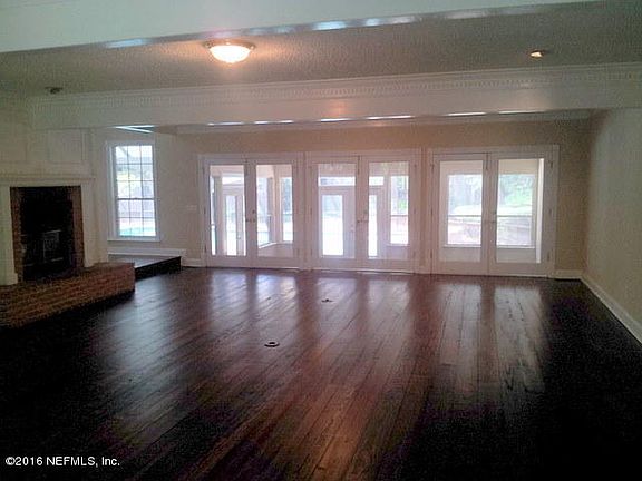 2nd image of 12808 Fernbank Ln