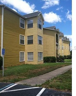 2nd image of 4748 Walden Cir #37