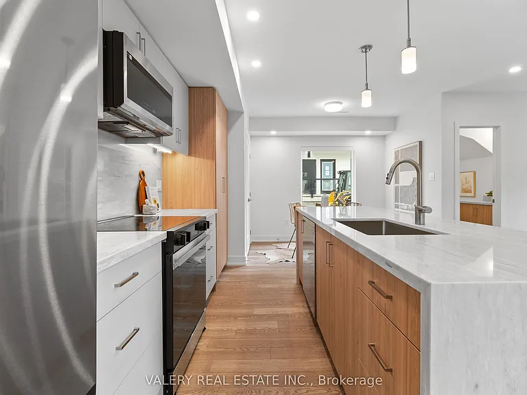 15 Acorn Ave #5 — Photo 10