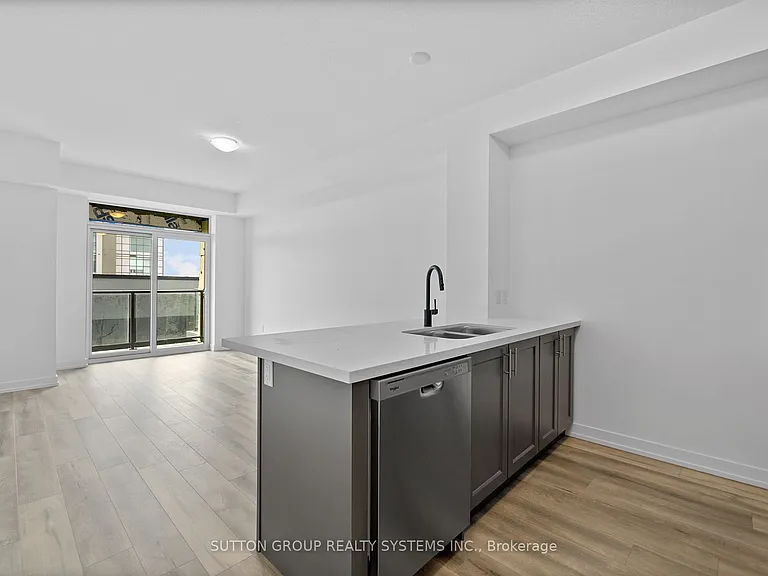 470 Dundas St E #617 — Photo 14