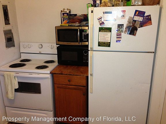 3rd image of 1910 NW 1st Ave