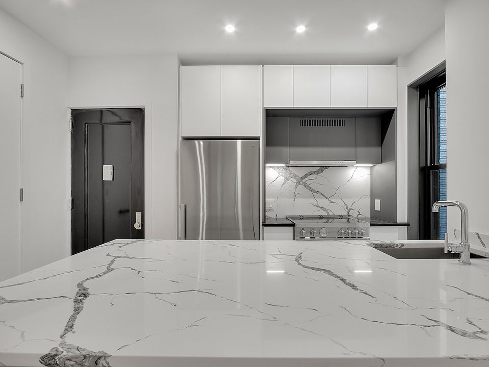 1st image of 145 Henry St #2A