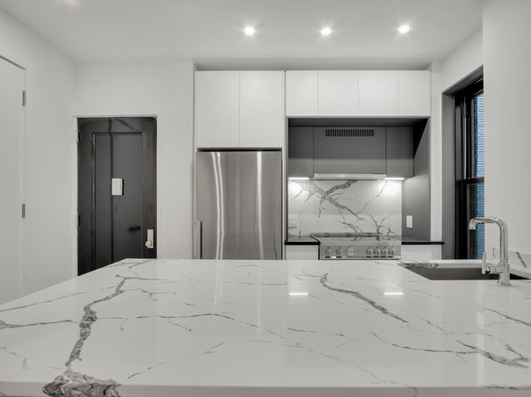 145 Henry St APT 4G