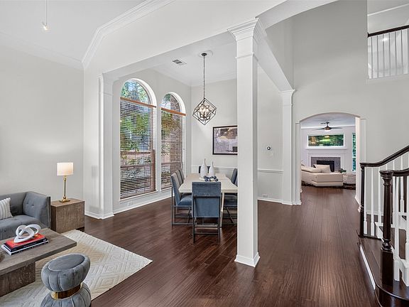 4th image of 2242 Ash Grove Way