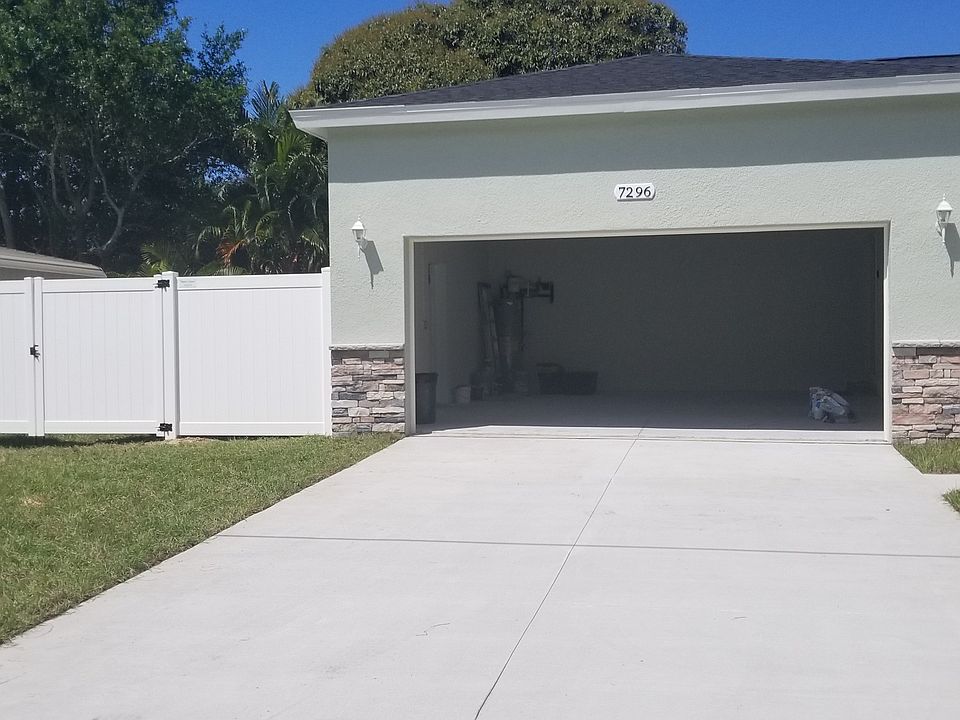 2nd image of 7296 121st Way
