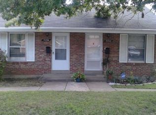 2206 Woodson Rd, Saint Louis, MO 63114