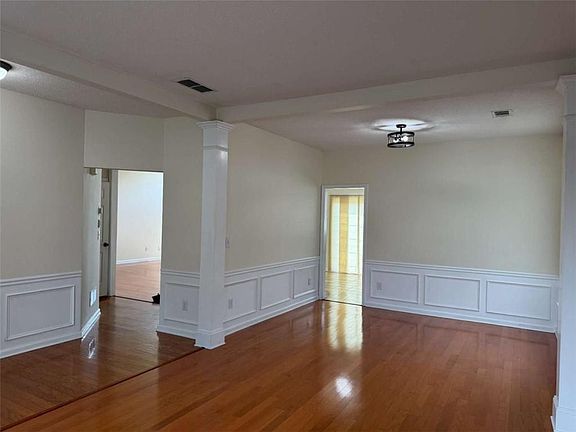5th image of 8910 Ruel Ln