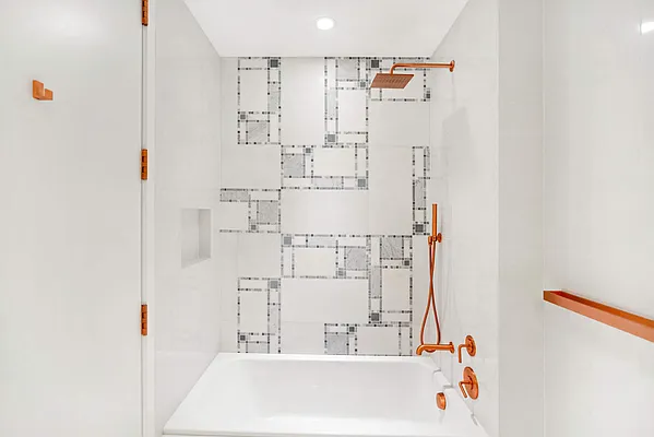 Rented by Compass | media 7