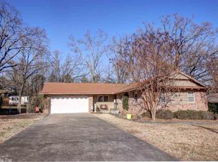 7504 Evergreen Dr, Little Rock, AR 72207