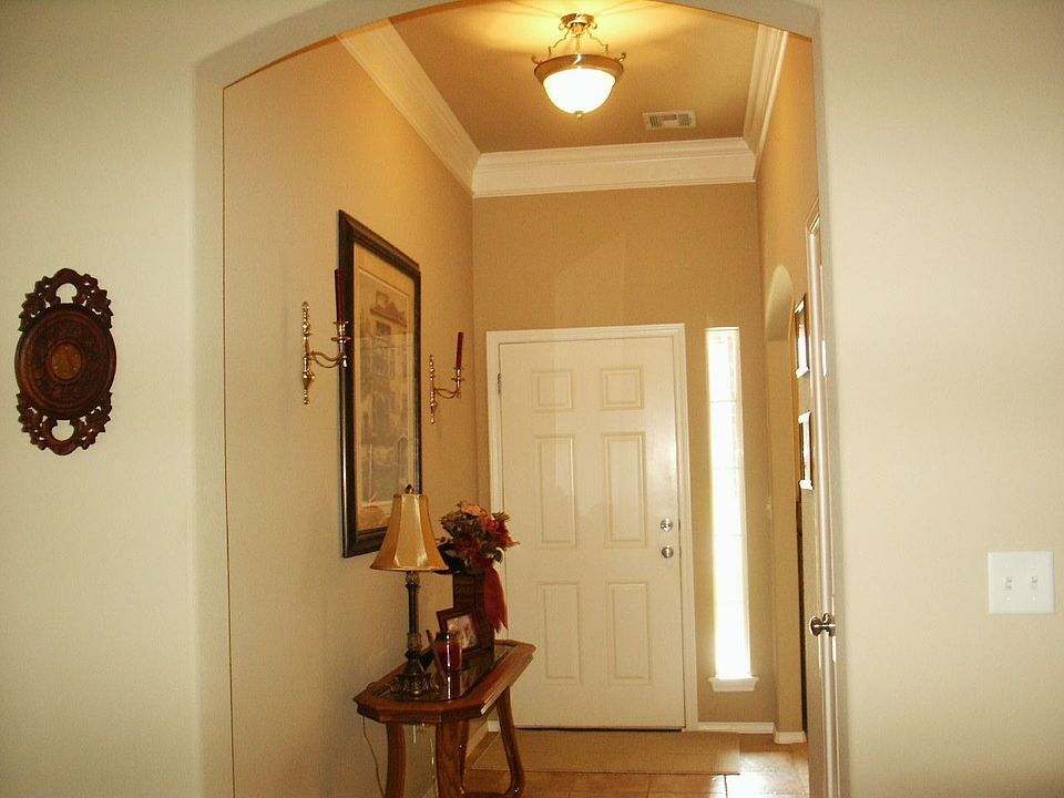 Tiled Entry Hall