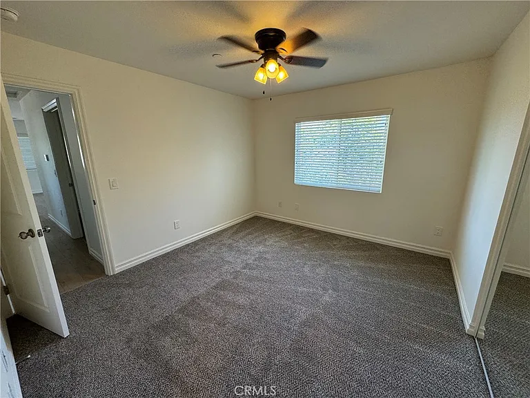2306 N Catalina St — Photo 10