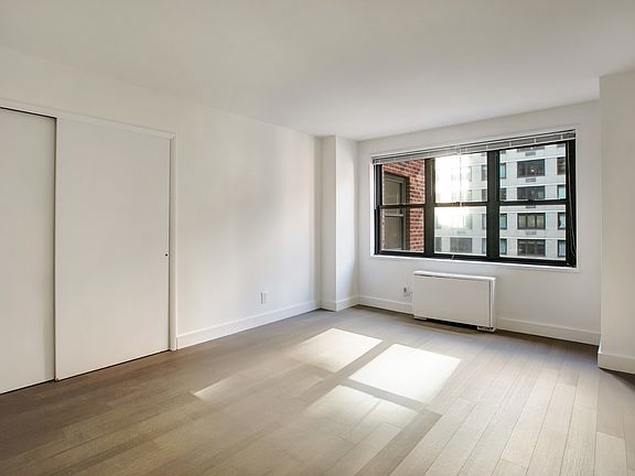 5th image of 120 E 34th St APT 9F