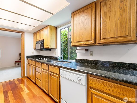 5th image of 13811 119th Avenue NE