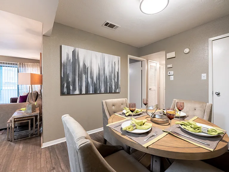 Envue Apartments — Photo 13