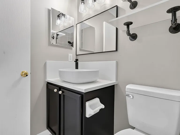 9166 Windy Creek Dr — Photo 21