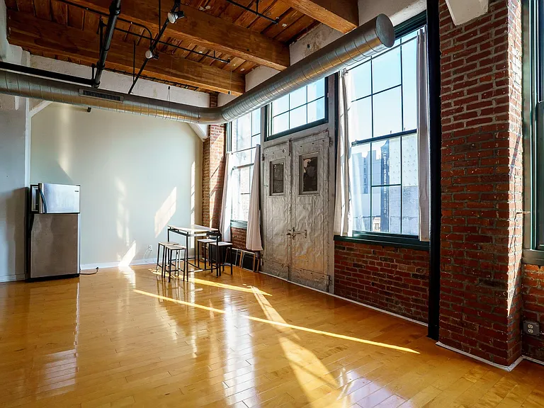 1010 Arch St #609 — Photo 19