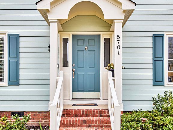 4th image of 5701 Mountain Island Dr
