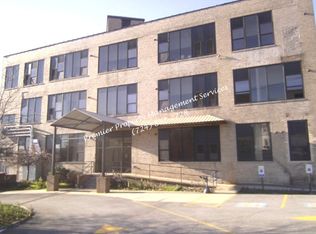 262 Connecticut Ave APT 303, Rochester, PA 15074