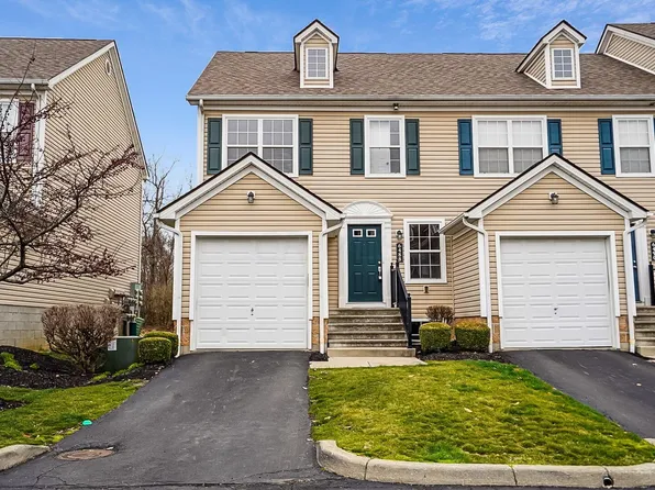 6488 Ash Rock Cir, Westerville, OH 43081