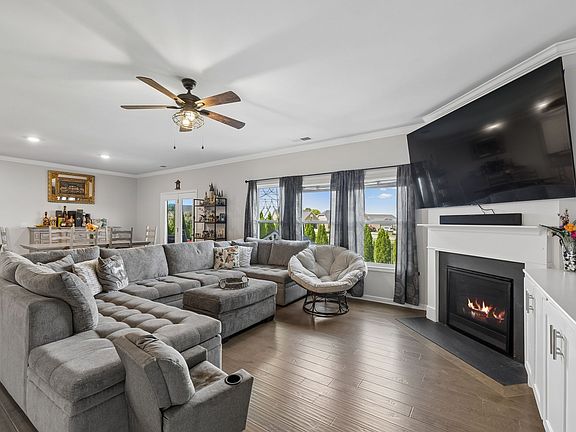 2nd image of 9003 Lockeland Dr