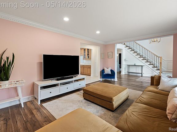 5th image of 7035 Ten Hill Rd