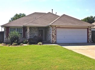4200 S Redbud Ave W, Broken Arrow, OK 74011