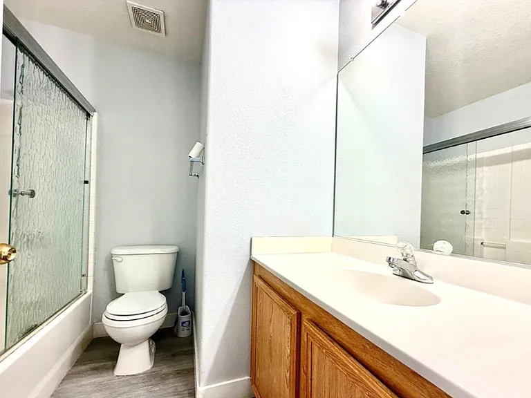 3340 Strawberry Roan Rd — Photo 11