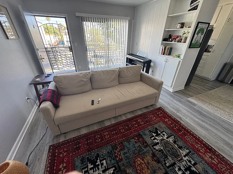 1875 Thomas Ave #10 — Photo 7