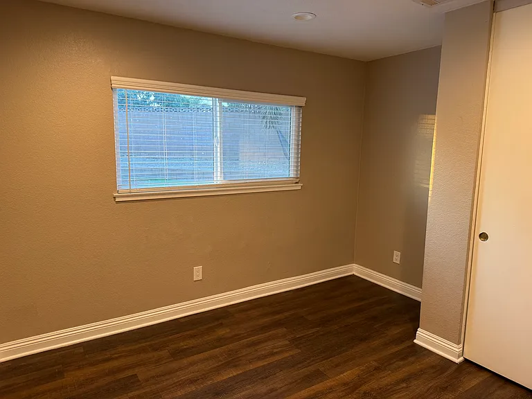15840 Rainbow Dr — Photo 20