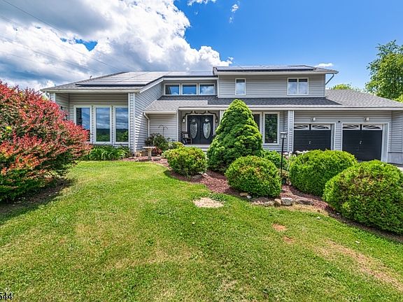 2nd image of 4 Campbell Dr