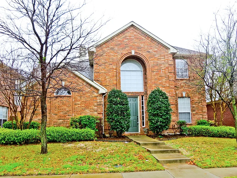 7129 Bryce Canyon Dr — Photo 1