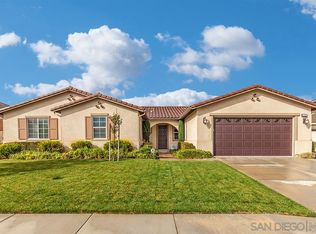 28451 Secret Harbor Dr, Menifee, CA 92585