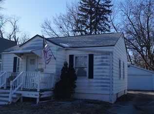 803 11th St NW, Austin, MN 55912