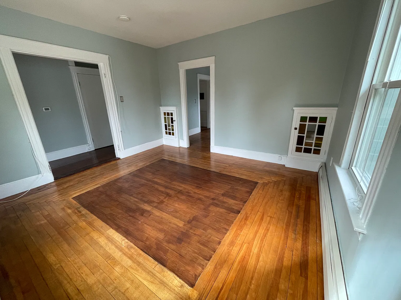 1 bed, 700 sqft, $1,950 — Photo 4