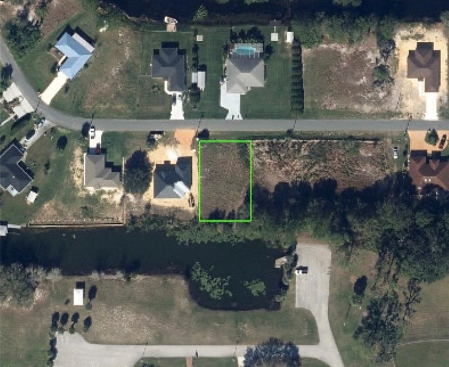 2nd image of 118 Blue Moon Ave