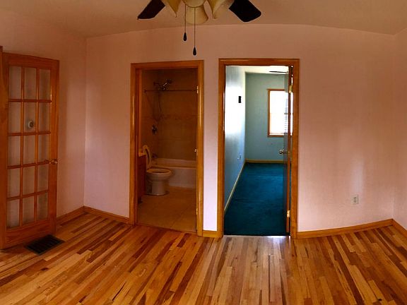 4th image of 12 Lexington Ave #A