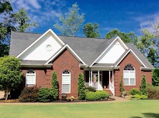 149 Golden Eagle Dr, Pickens, SC 29671