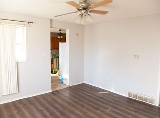 332 Newell St, Waterloo, IA 50703