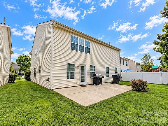 5th image of 1524 Andora Dr