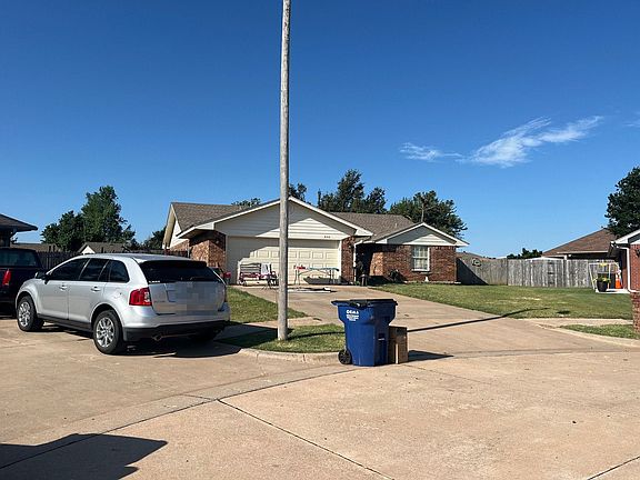 2nd image of 640 S Philbrook Court Dr