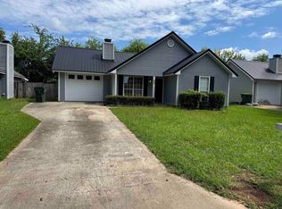 105 Westoak Ct, Warner Robins, GA 31093