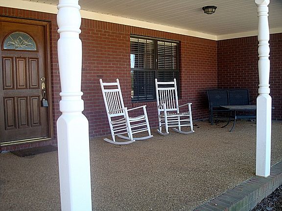 2nd image of 235 County Road 3101