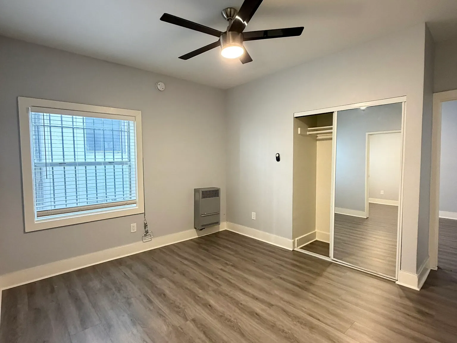 1 bed, 550 sqft, $1,850 — Photo 4
