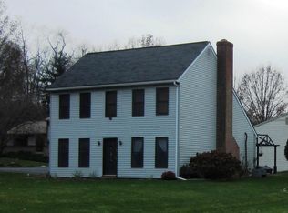 115 Opal Ct, Mountville, PA 17554