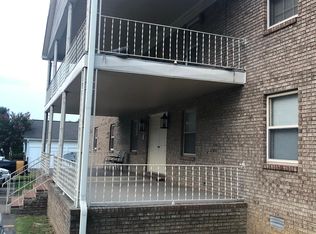 106 Camelot Ln APT B, Mayfield, KY 42066