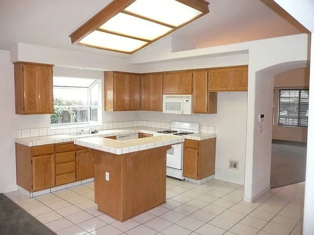 1836 Brahms Way — Photo 7
